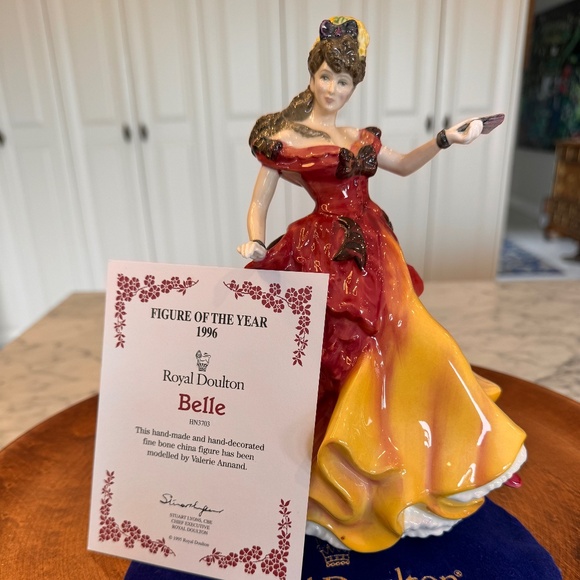 Belle Royal Doulton Figurine of the Year for 1996 HN 3707. Limited Edition. - Picture 1 of 9